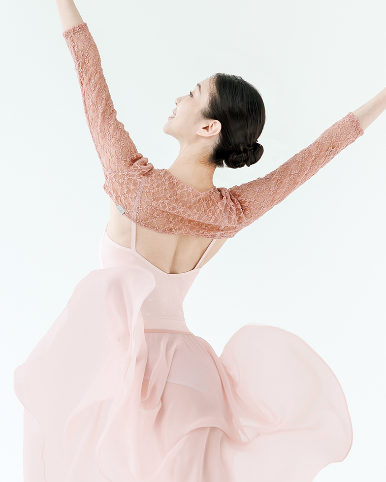 ライラレーストップ・ブラシピンク[Laila Lace Top-Blush Pink]